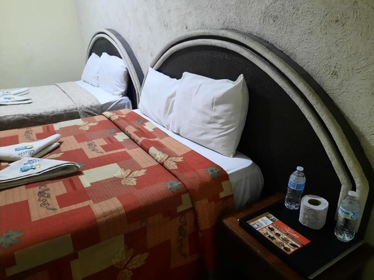 פואבלה Hotel Angeles מראה חיצוני תמונה